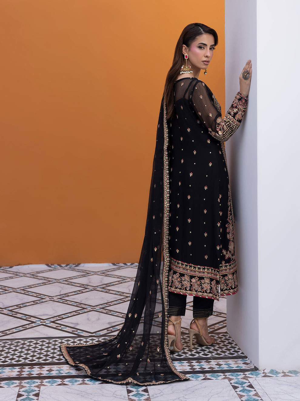 Buy Gulaal Maeri Luxury Chiffion '26 | Soir . choose good quality brands like Maria b zainab Chottani, Hussain Rehar etc... Various Pakistani branded dresses summer fabric, elegant design, perfect for casual & formal wear also shop eid collections from khaslibaas .delivery available in UK, USA, Canada, UAE, Dubai and other countries... 