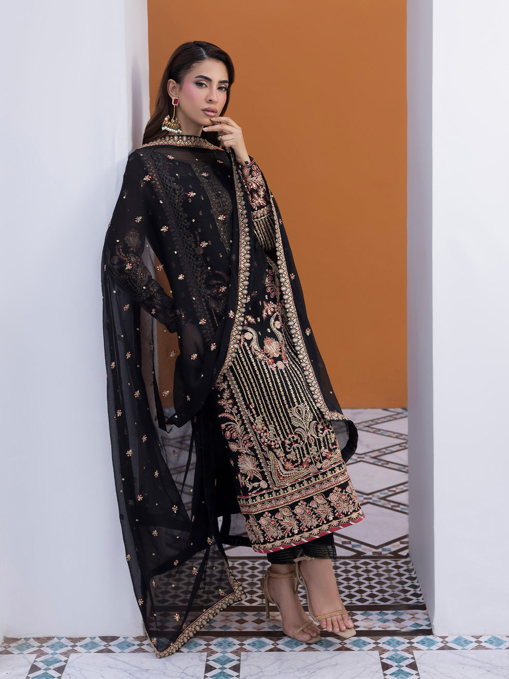 Buy Gulaal Maeri Luxury Chiffion '26 | Soir . choose good quality brands like Maria b zainab Chottani, Hussain Rehar etc... Various Pakistani branded dresses summer fabric, elegant design, perfect for casual & formal wear also shop eid collections from khaslibaas .delivery available in UK, USA, Canada, UAE, Dubai and other countries... 