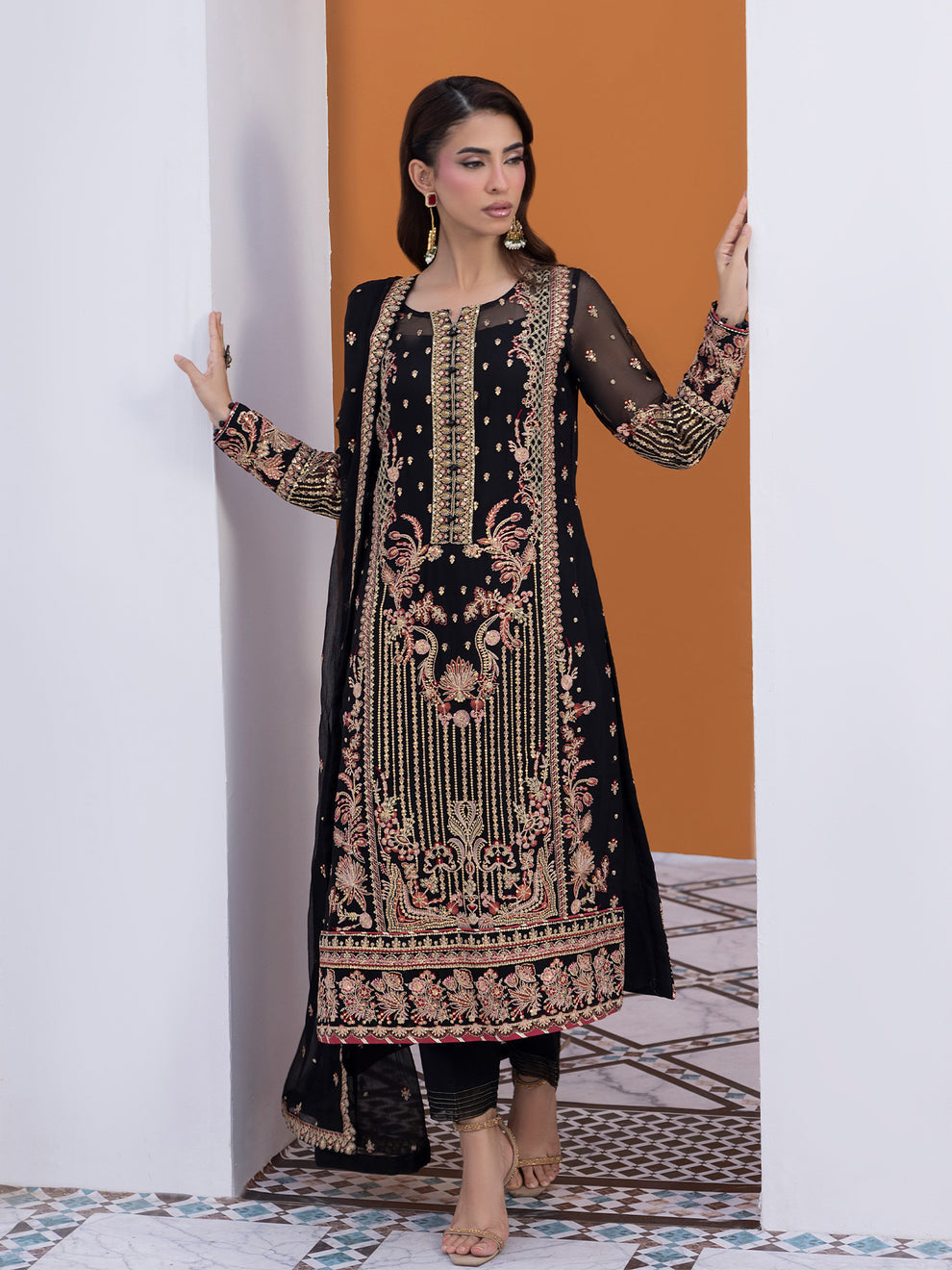 Buy Gulaal Maeri Luxury Chiffion '26 | Soir . choose good quality brands like Maria b zainab Chottani, Hussain Rehar etc... Various Pakistani branded dresses summer fabric, elegant design, perfect for casual & formal wear also shop eid collections from khaslibaas .delivery available in UK, USA, Canada, UAE, Dubai and other countries... 