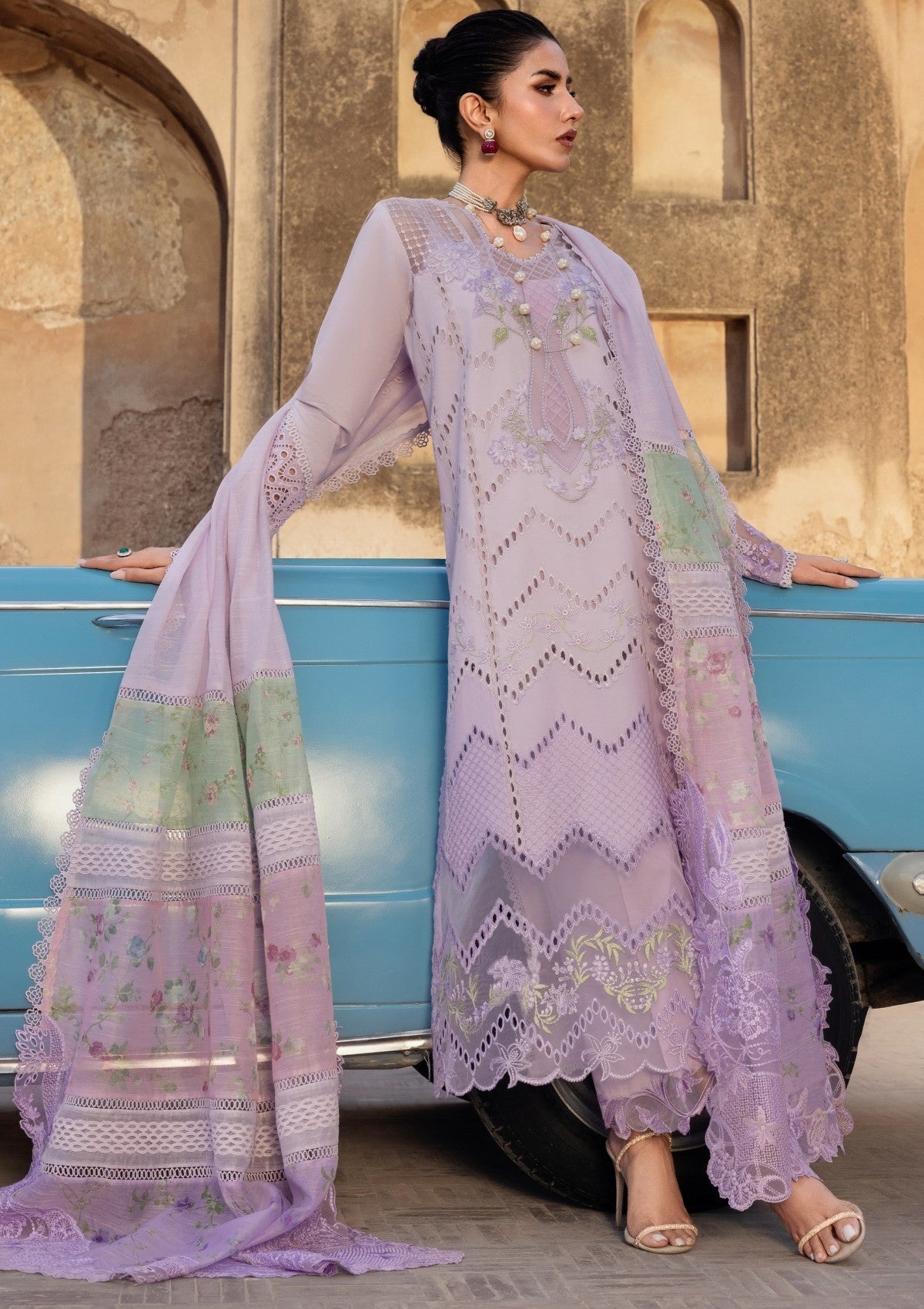 Shop from khaslibaas | Saira Shakira bloom Lawn '26 (Ambre-7B) .Buy 100% original Designer Suit like Maria b, Sobia Nazir zainab Chottani Various Pakistani brands perfect for casual & formal wear.delivery available in UK, USA, Canada, UAE, Dubai and other countries... 