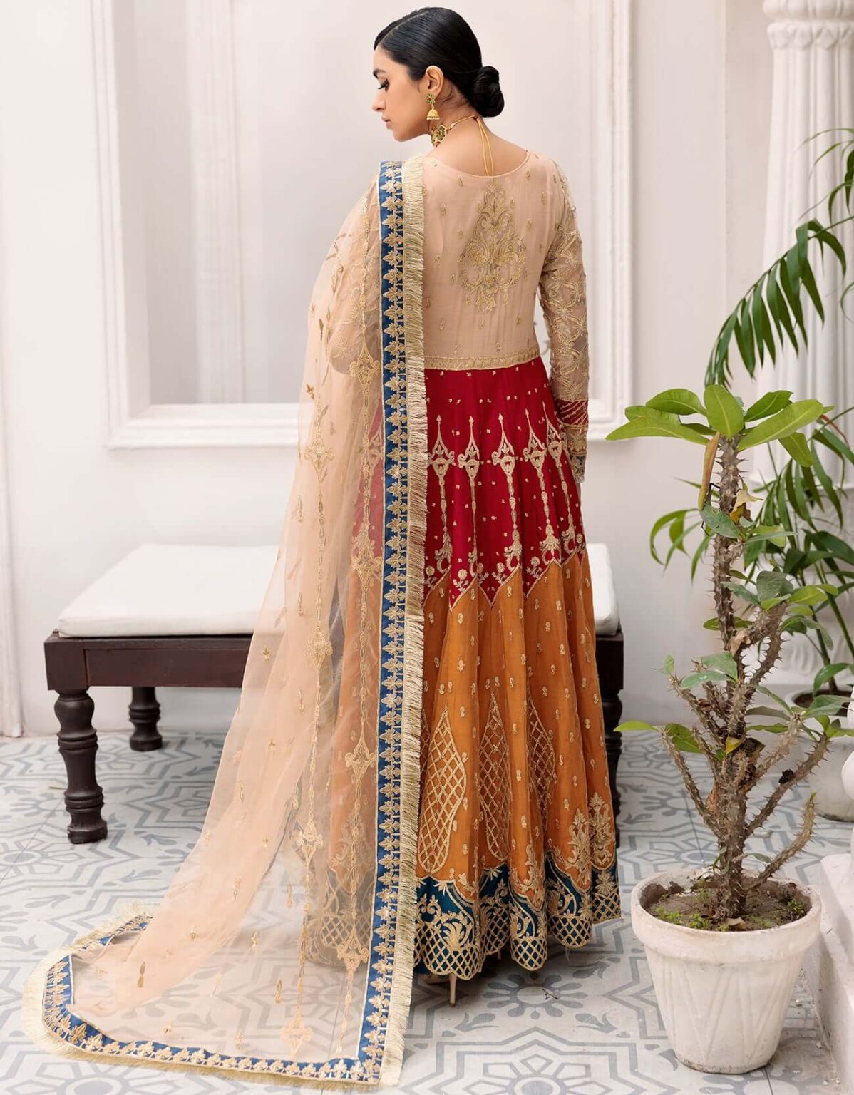Buy Emaan Adeel BL#301 Belle Robe`22 | FESTIVE Dress 2026.choose good quality brands like Maria b zainab Chottani, Hussain Rehar etc... Various Pakistani branded dresses summer fabric, elegant design, perfect for casual & formal wear also shop eid collections from khaslibaas .delivery available in UK, USA, Canada, UAE, Dubai and other countries... 