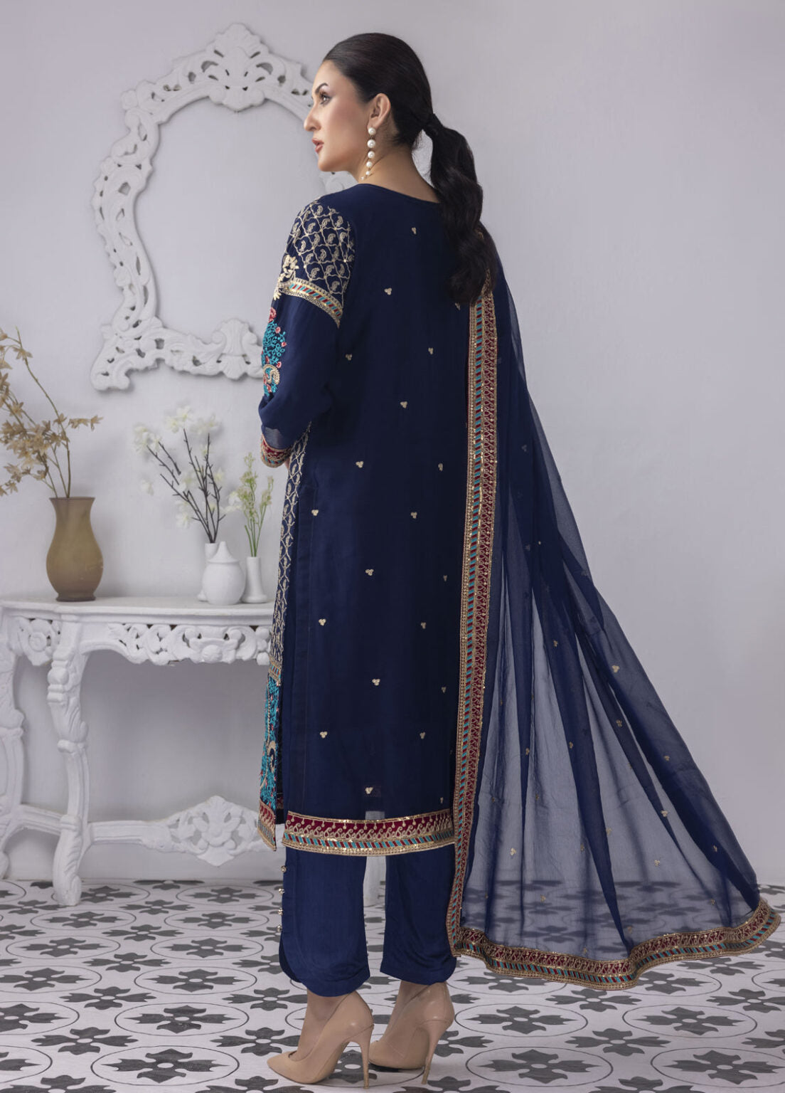 Buy Mansoob By Polawn PD-23-105 Ready to Wear.choose good quality brands like Maria b zainab Chottani, Hussain Rehar etc... Various Pakistani branded dresses summer fabric, elegant design, perfect for casual & formal wear also shop eid collections from khaslibaas .delivery available in UK, USA, Canada, UAE, Dubai and other countries... 