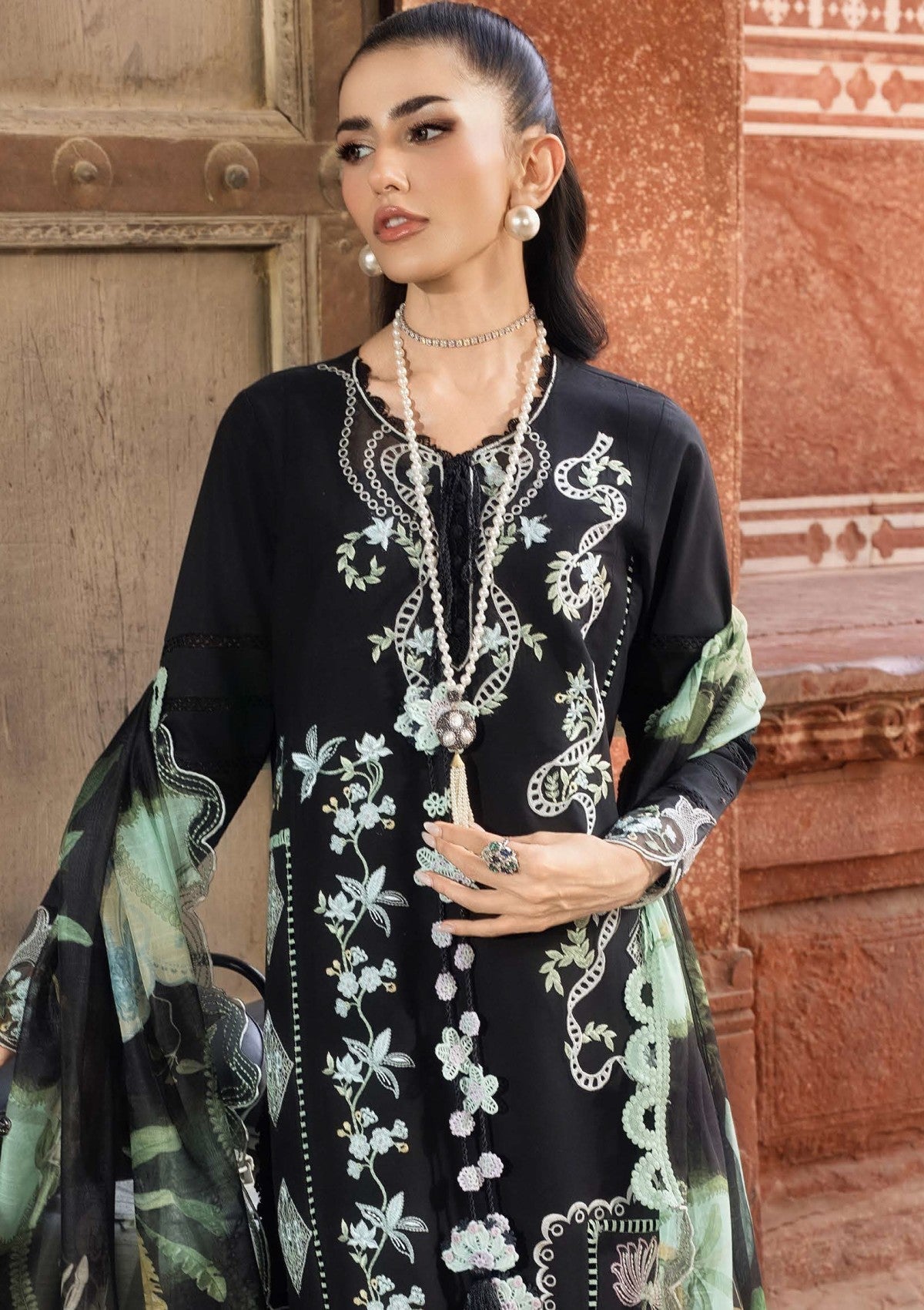 Shop from khaslibaas | Saira Shakira bloom Lawn '26 (Elise -5A) .Buy 100% original Designer Suit like Maria b, Sobia Nazir zainab Chottani Various Pakistani brands perfect for casual & formal wear.delivery available in UK, USA, Canada, UAE, Dubai and other countries... 