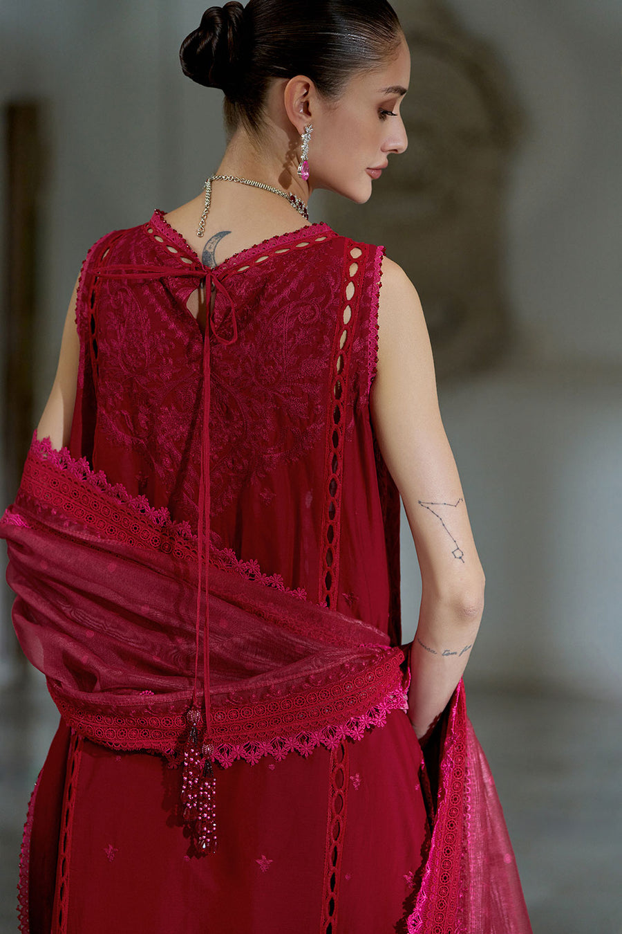 Buy from khaslibaas sobia nazir 3 piece unstitched embroidered lawn suit for women (design 9B).choose good quality brands like Maria b zainab Chottani Various Pakistani branded dresses summer fabric, elegant design, perfect for casual & formal wear.delivery available in UK, USA, Canada, UAE, Dubai and other countries... 