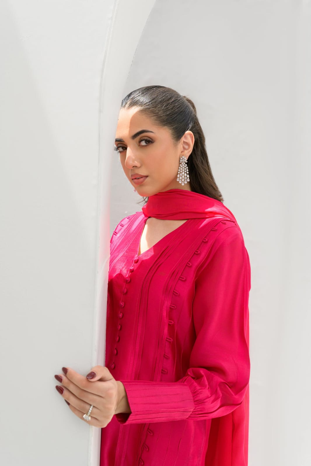 Shop pure shesha silk suits with Khari shalwar from khaslibaas with great quality and style with your favourite colour delivery available in UK USA Dubai Australia and other countries. 