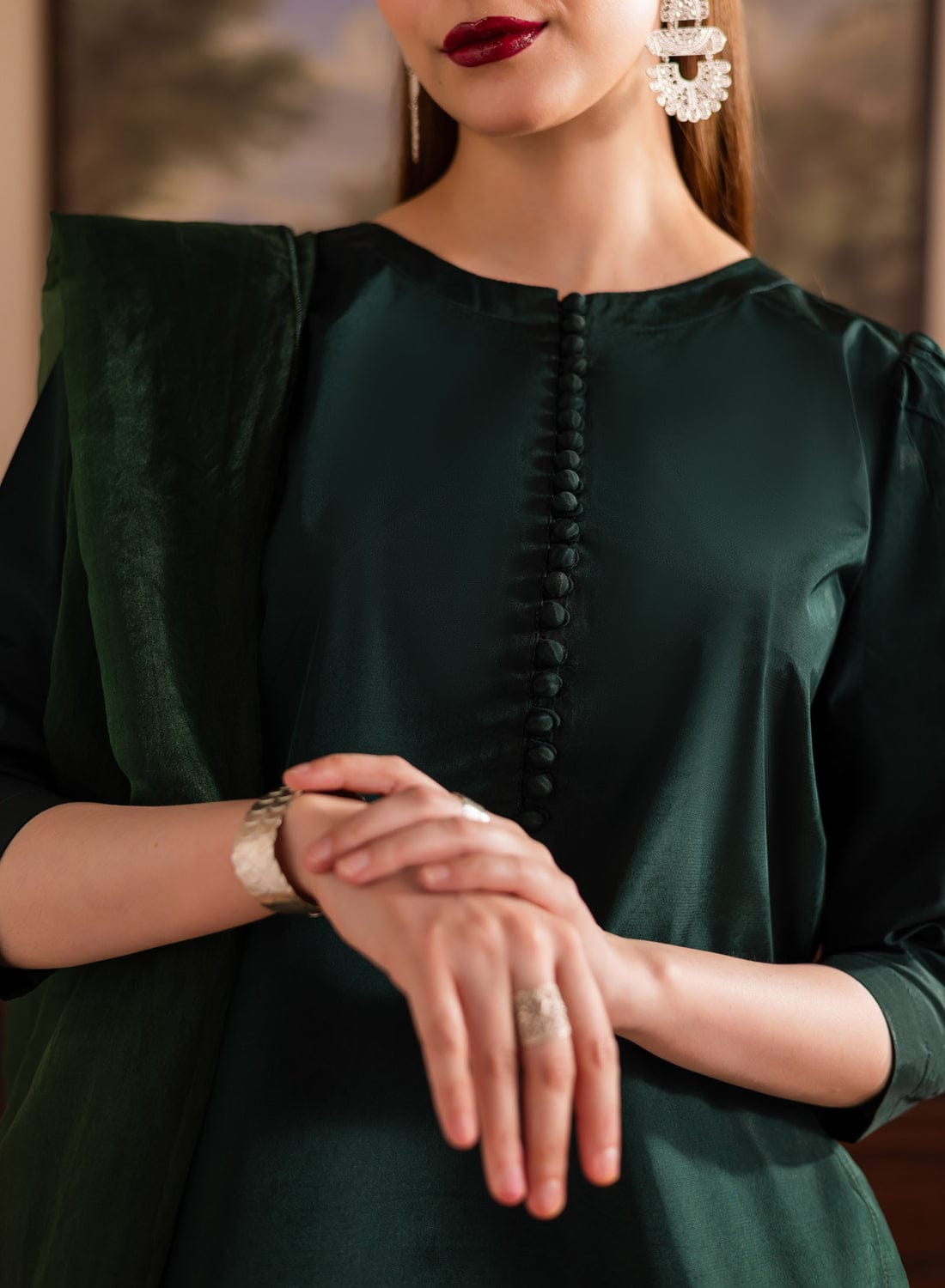 Shop pure shesha silk suits from khaslibaas with great quality and style with your favourite colour delivery available in UK USA Dubai Australia and other countries. 