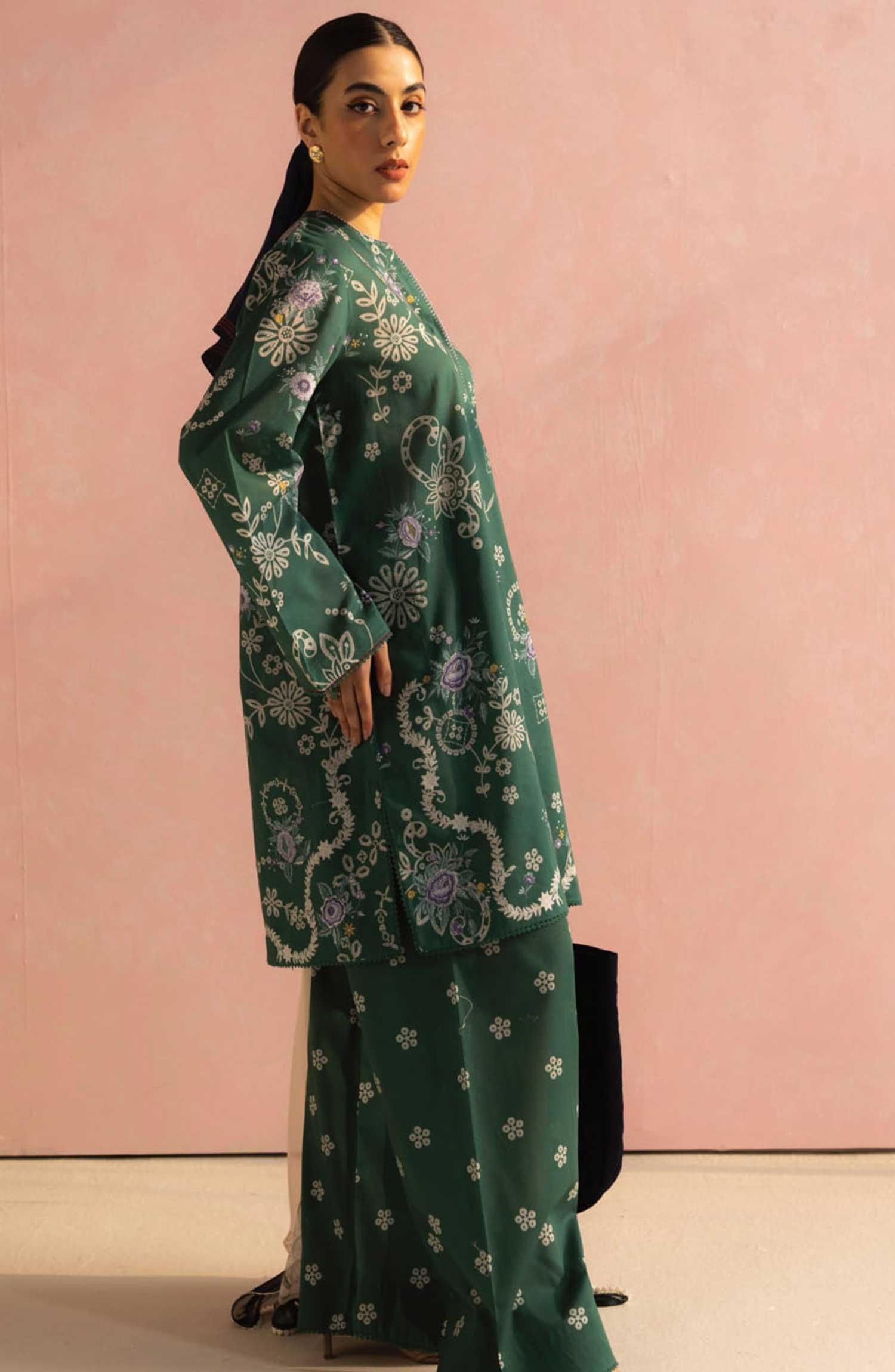 Shop from khaslibaas | Coco by Zara Shahjahan printed Lawn '26 (Nora D8-B ) .Buy 100% original Designer Suit like Maria b, Sobia Nazir zainab Chottani Various Pakistani brands perfect for casual & formal wear.delivery available in UK, USA, Canada, UAE, Dubai and other countries... 