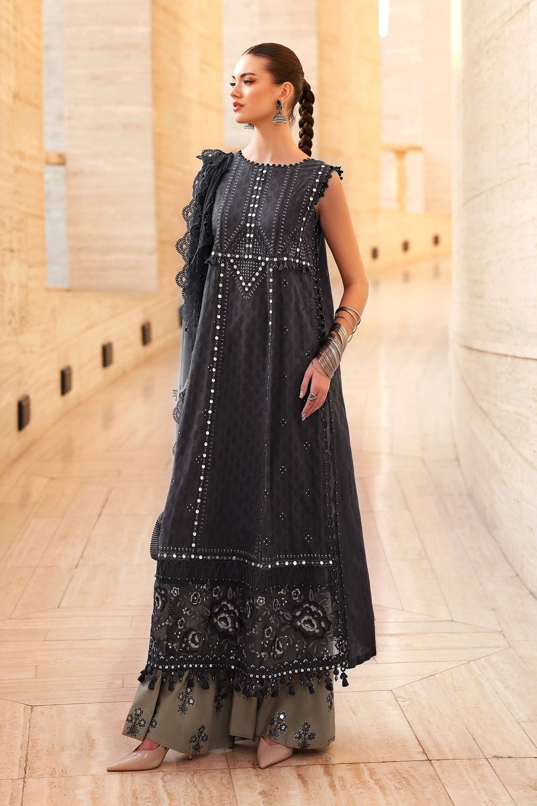 Buy from khaslibaas mariab Luxury 3 piece unstitched embroidered lawn suit for women ( D-2602-B).choose good quality brands like Maria b Sobia Nazir Various Pakistani branded dresses summer fabric, elegant design, perfect for casual & formal wear.delivery available in UK, USA,Australia, Canada, UAE, Dubai and other countries... 