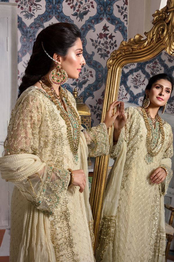 Buy MANARA (D5-Ayileen) WEDDING COLLECTION 2022. choose good quality brands like Maria b zainab Chottani, Hussain Rehar etc... Various Pakistani branded dresses summer fabric, elegant design, perfect for casual & formal wear also shop eid collections from khaslibaas .delivery available in UK, USA, Canada, UAE, Dubai and other countries... 