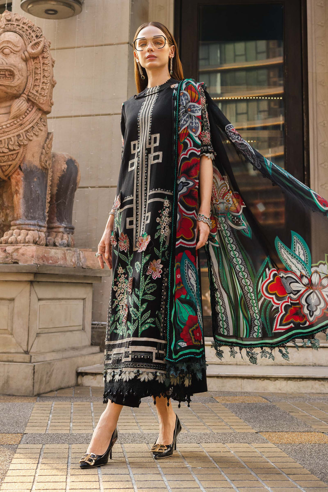 Buy from khaslibaas mariab Luxury lawn Eid II - 3 piece unstitched embroidered lawn suit for women ( D-02).choose good quality brands like Maria b Sobia Nazir Various Pakistani branded dresses summer fabric, elegant design, perfect for casual & formal wear.delivery available in UK, USA,Australia, Canada, UAE, Dubai and other countries... 
