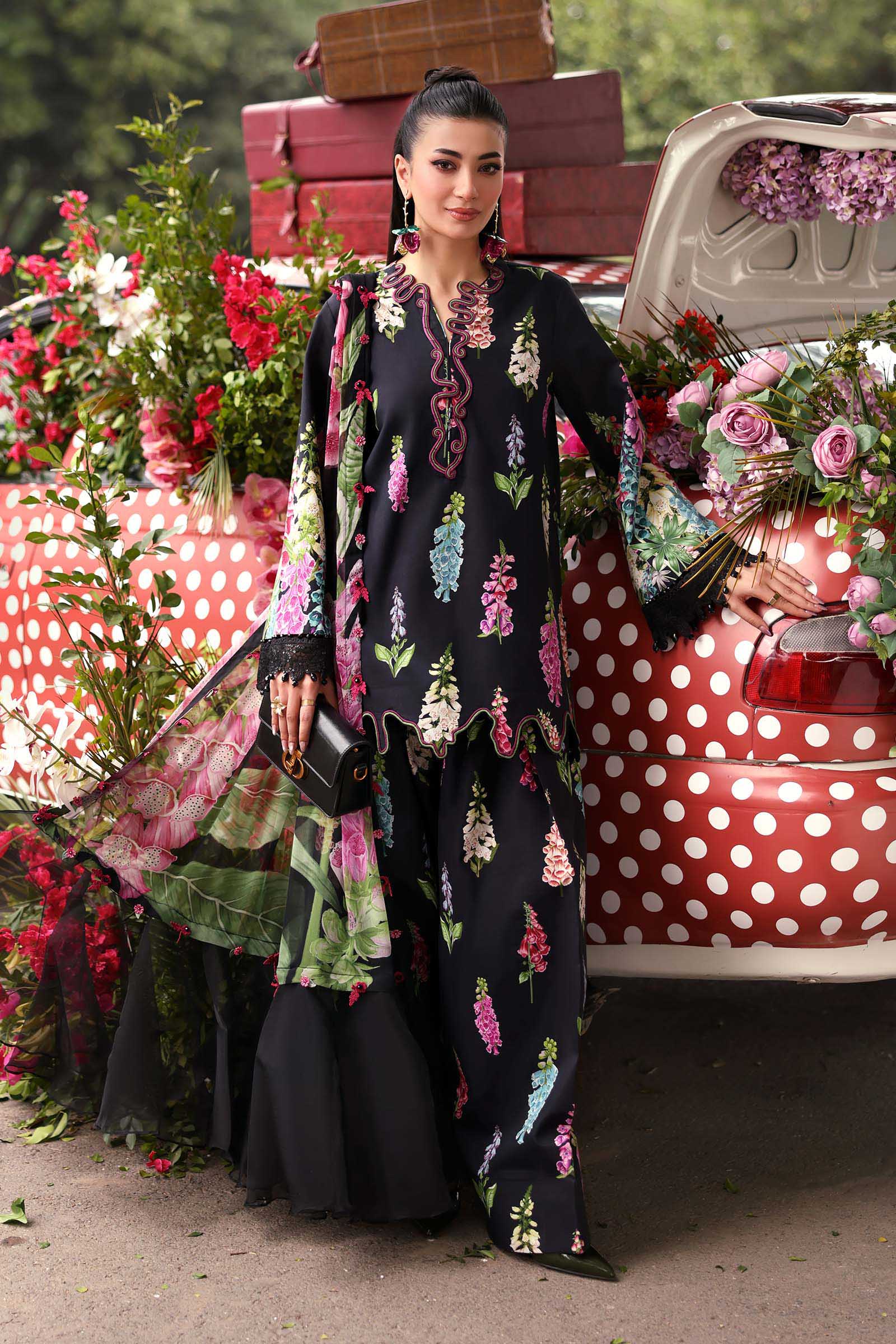 Buy from khaslibaas mariab premium 3 piece unstitched embroidered lawn suit for women (MPT-3005-B).choose good quality brands like Maria b Sobia Nazir Various Pakistani branded dresses summer fabric, elegant design, perfect for casual & formal wear.delivery available in UK, USA, Canada, UAE, Dubai and other countries... 