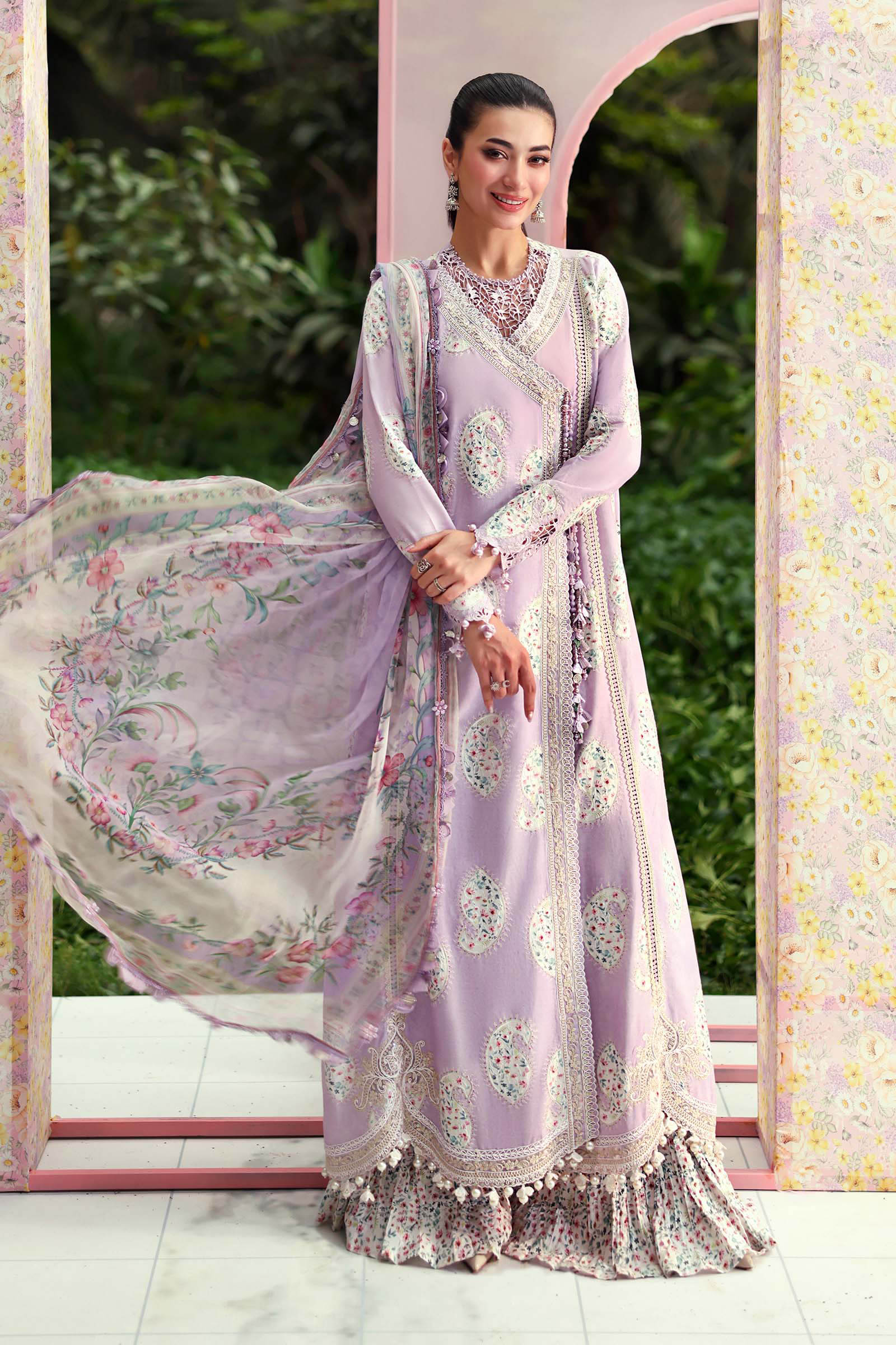Buy from khaslibaas mariab premium 3 piece unstitched embroidered lawn suit for women (MPT-3009-B).choose good quality brands like Maria b Sobia Nazir Various Pakistani branded dresses summer fabric, elegant design, perfect for casual & formal wear.delivery available in UK, USA, Canada, UAE, Dubai and other countries... 