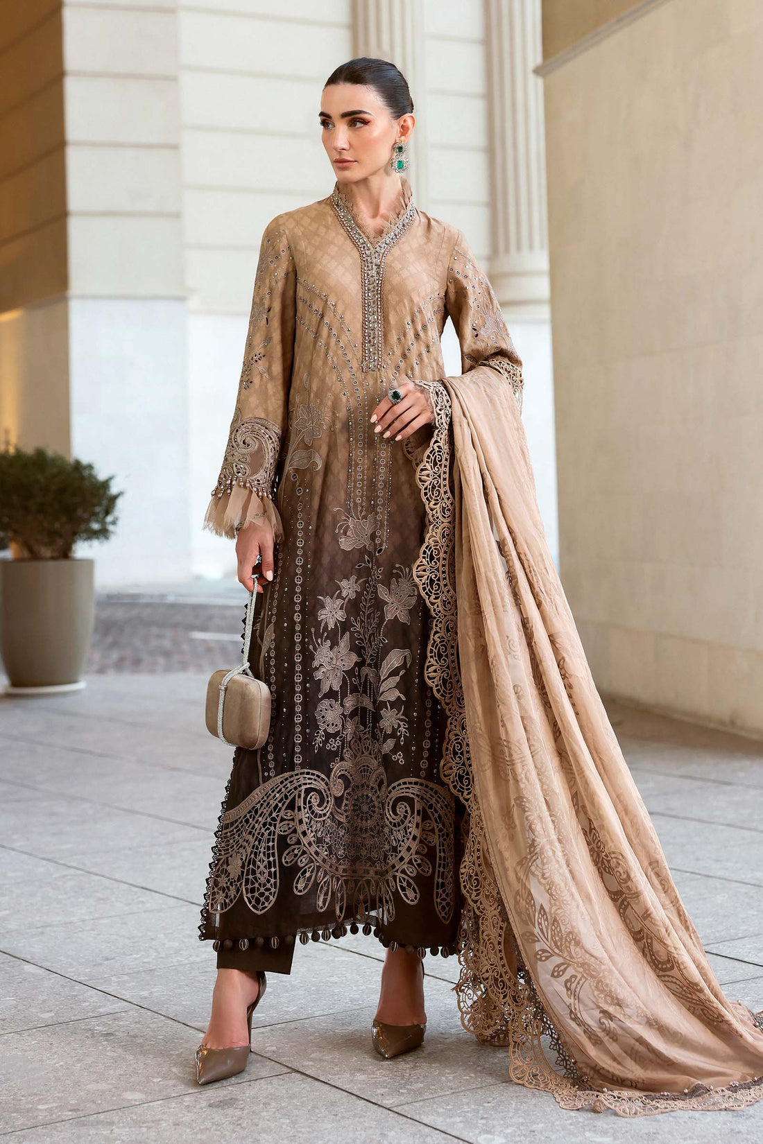 Buy from khaslibaas mariab Luxury 3 piece unstitched embroidered lawn suit for women ( D-2601-A ).choose good quality brands like Maria b Sobia Nazir Various Pakistani branded dresses summer fabric, elegant design, perfect for casual & formal wear.delivery available in UK, USA,Australia, Canada, UAE, Dubai and other countries... 
