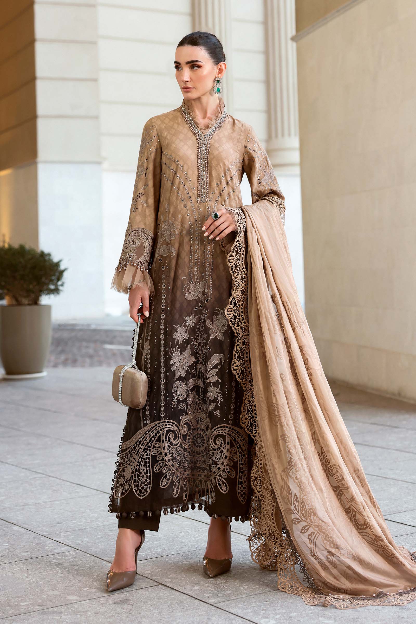 Buy from khaslibaas mariab Luxury 3 piece unstitched embroidered lawn suit for women ( D-2601-A ).choose good quality brands like Maria b Sobia Nazir Various Pakistani branded dresses summer fabric, elegant design, perfect for casual & formal wear.delivery available in UK, USA,Australia, Canada, UAE, Dubai and other countries... 