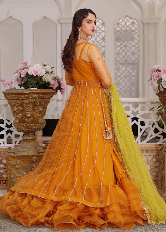Buy Awwal AW#08 REYNA Luxury Chiffon Sahal Formal Collection| FESTIVE Dress 2026.choose good quality brands like Maria b zainab Chottani, Hussain Rehar etc... Various Pakistani branded dresses summer fabric, elegant design, perfect for casual & formal wear also shop eid collections from khaslibaas .delivery available in UK, USA, Canada, UAE, Dubai and other countries... 