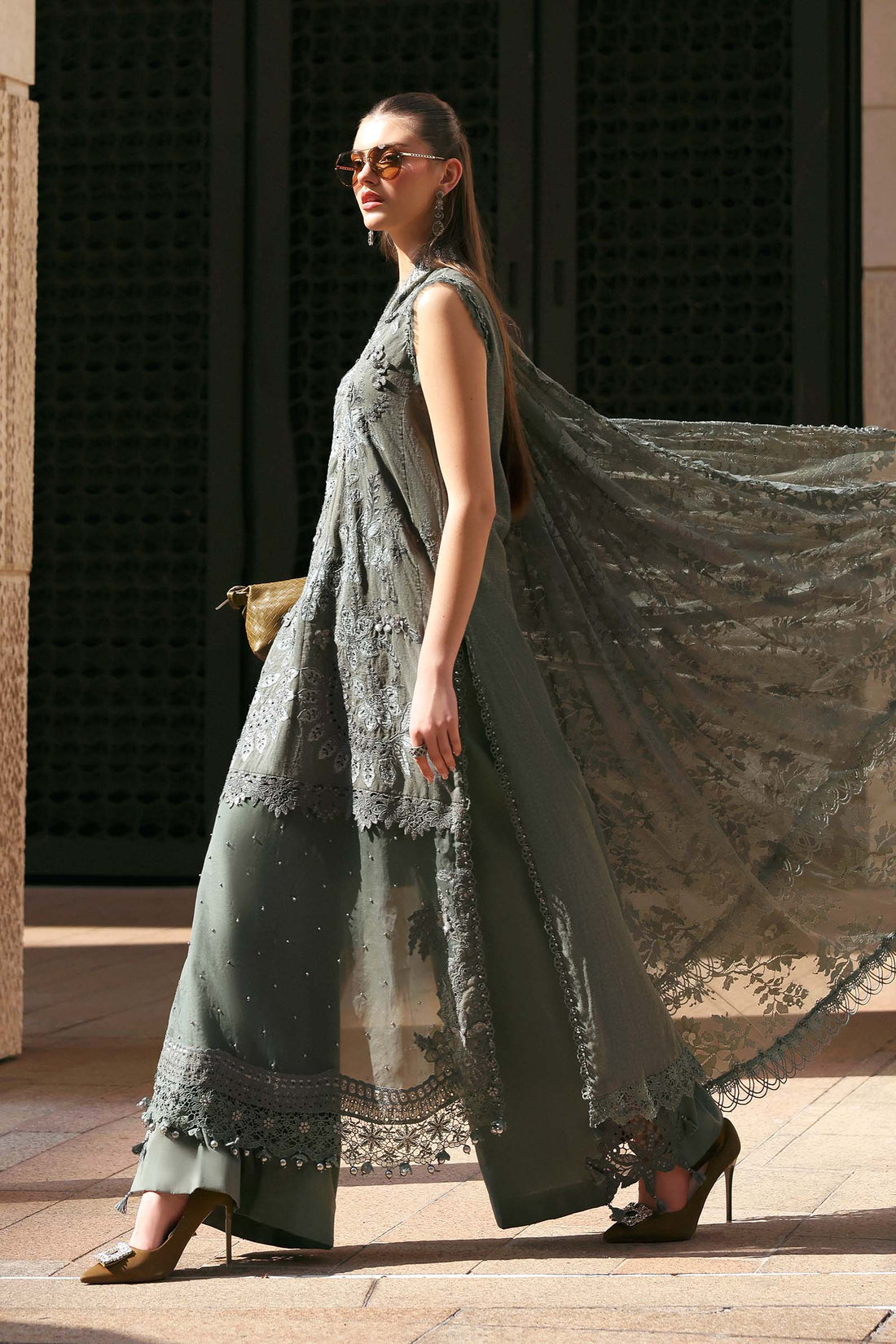 Buy from khaslibaas mariab Luxury 3 piece unstitched embroidered lawn suit for women ( D-2603-B).choose good quality brands like Maria b Sobia Nazir Various Pakistani branded dresses summer fabric, elegant design, perfect for casual & formal wear.delivery available in UK, USA,Australia, Canada, UAE, Dubai and other countries... 