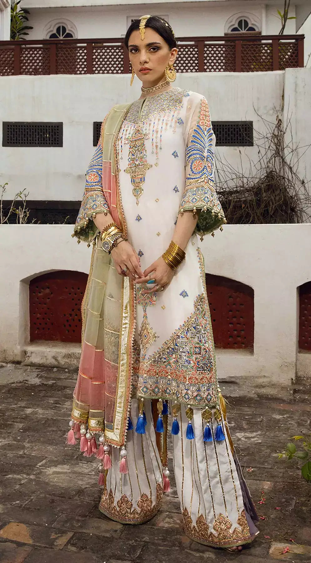 Buy ANAYA x Kamiar Rokni Anahita Wedding Chiffon Suit AKW22-05 MIRAY| FESTIVE Dress 2026.choose good quality brands like Maria b zainab Chottani, Hussain Rehar etc... Various Pakistani branded dresses summer fabric, elegant design, perfect for casual & formal wear also shop eid collections from khaslibaas .delivery available in UK, USA, Canada, UAE, Dubai and other countries... 