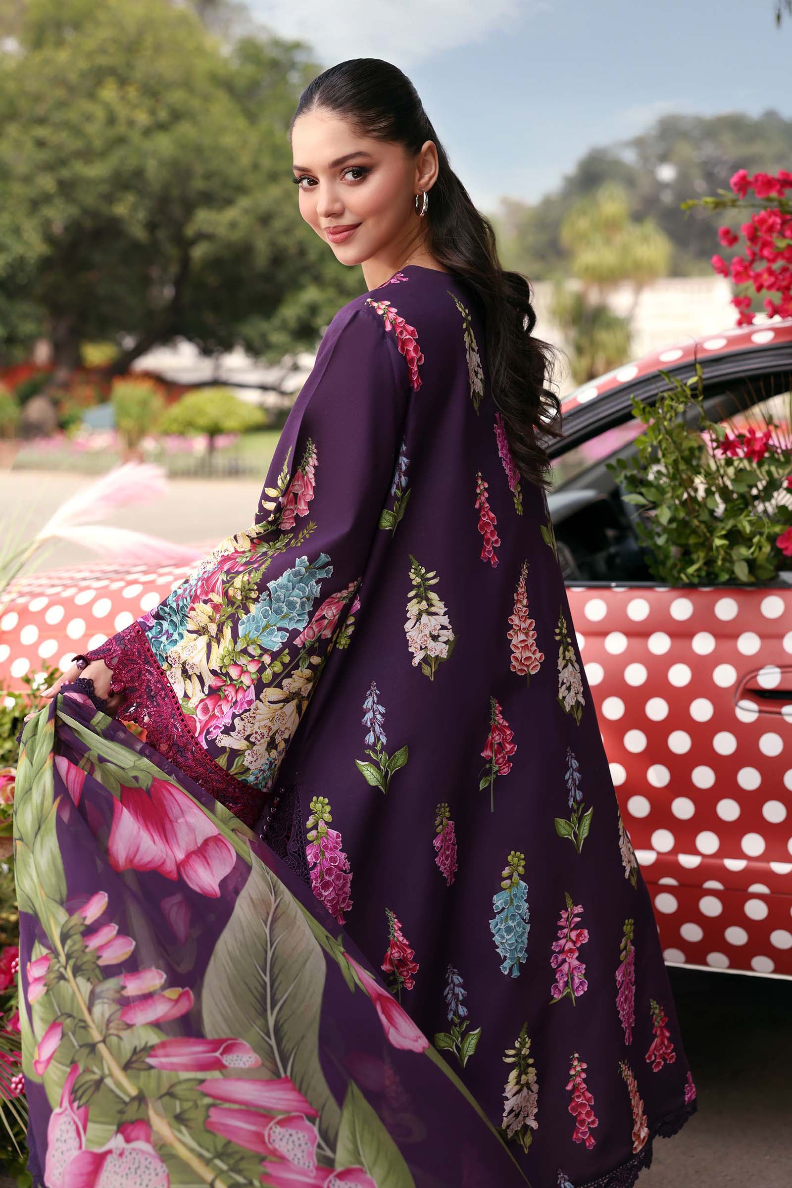 Buy from khaslibaas mariab premium 3 piece unstitched embroidered lawn suit for women (MPT-3005-A).choose good quality brands like Maria b Sobia Nazir Various Pakistani branded dresses summer fabric, elegant design, perfect for casual & formal wear.delivery available in UK, USA, Canada, UAE, Dubai and other countries... 