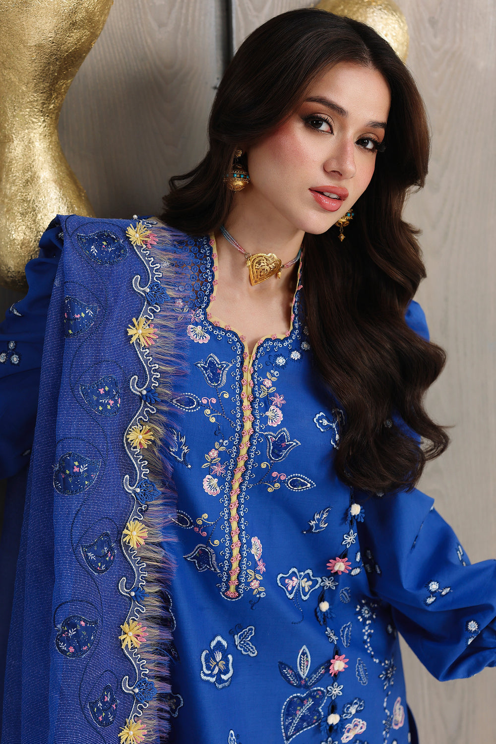Buy QALAMKAR QFL-06 EMINA Embroidered  Suit 3 Pcs Unstitched | Women Summer Dresses 2026.choose good quality brands like Maria b zainab Chottani, Hussain Rehar, sobia nazir etc... Various Pakistani branded dresses summer fabric, elegant design, perfect for casual & formal wear also shop eid collections from khaslibaas .delivery available in UK, USA, Canada, UAE, Dubai and other countries... 