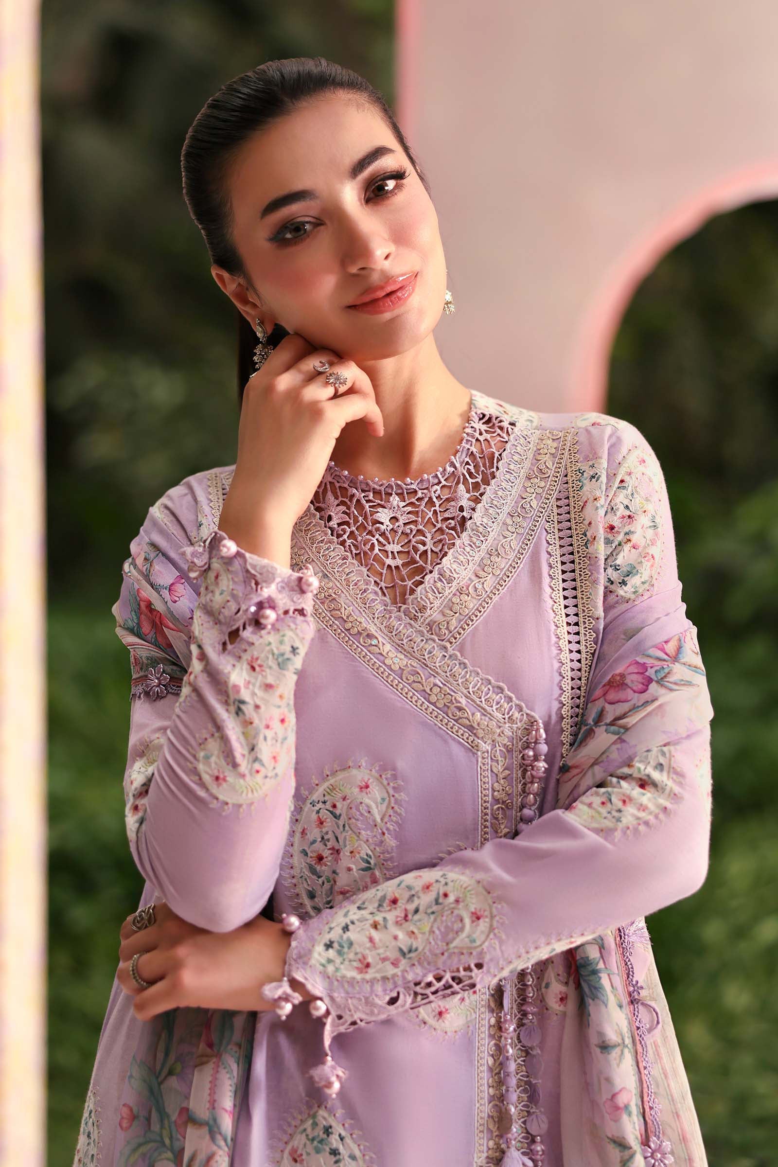 Buy from khaslibaas mariab premium 3 piece unstitched embroidered lawn suit for women (MPT-3009-B).choose good quality brands like Maria b Sobia Nazir Various Pakistani branded dresses summer fabric, elegant design, perfect for casual & formal wear.delivery available in UK, USA, Canada, UAE, Dubai and other countries... 