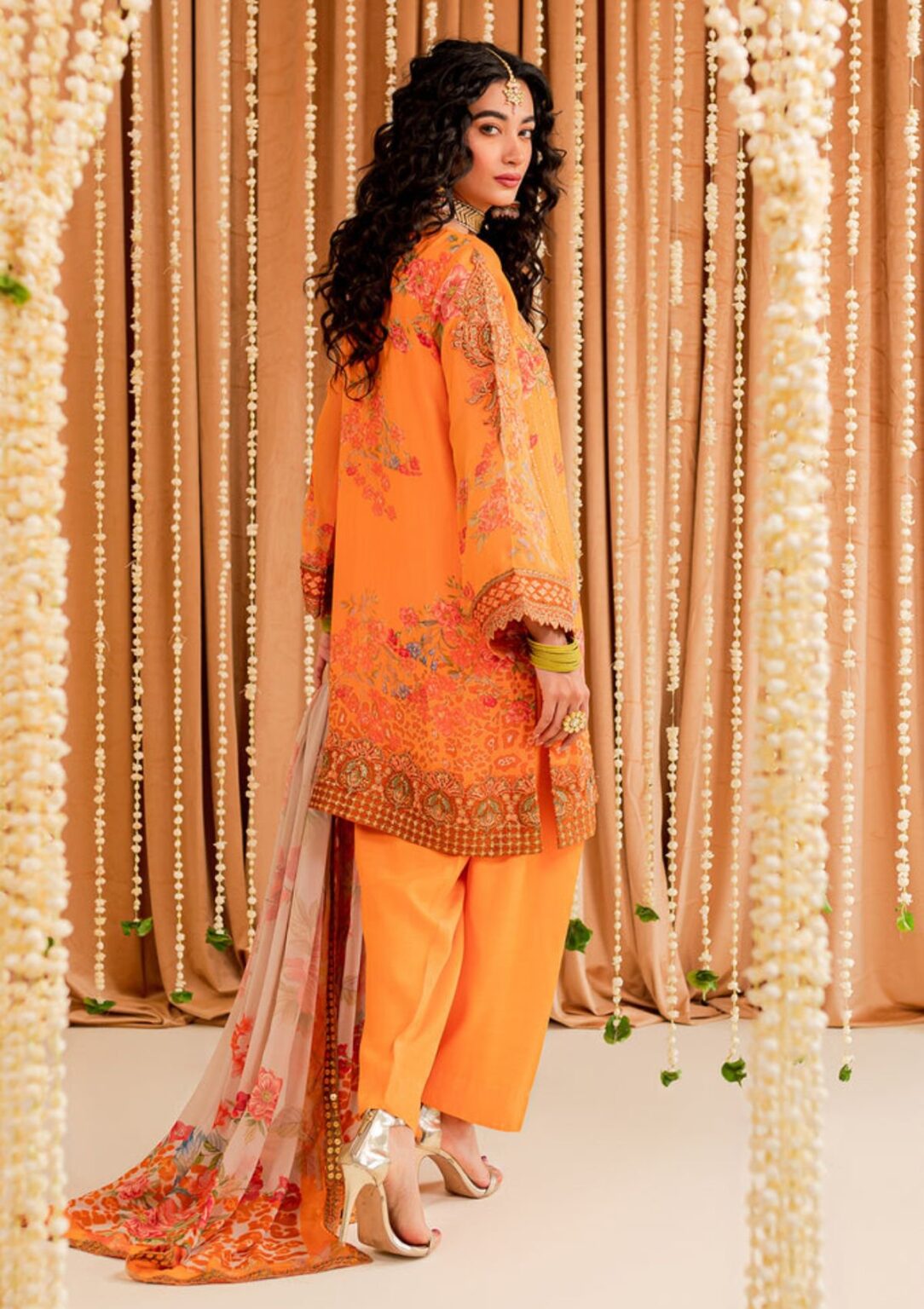 Buy Charizma Vasal Chiffon’ SUIT 25 VSL-01 | FESTIVE Dress 2026.choose good quality brands like Maria b zainab Chottani, Hussain Rehar etc... Various Pakistani branded dresses summer fabric, elegant design, perfect for casual & formal wear also shop eid collections from khaslibaas .delivery available in UK, USA, Canada, UAE, Dubai and other countries... 