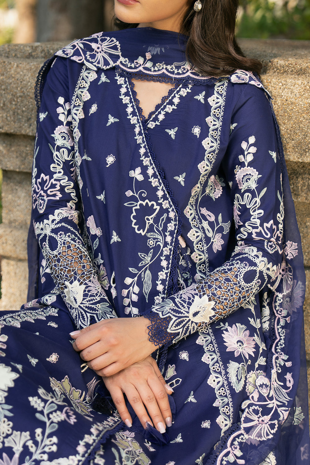 Buy Afrozeh | Mulaqaat'26 - AITRAAF Embroidered  Suit 3 Pcs Unstitched | Women Summer Dresses 2026.choose good quality brands like Maria b zainab Chottani, Hussain Rehar, sobia nazir etc... Various Pakistani branded dresses summer fabric, elegant design, perfect for casual & formal wear also shop eid collections from khaslibaas .delivery available in UK, USA, Canada, UAE, Dubai and other countries... 